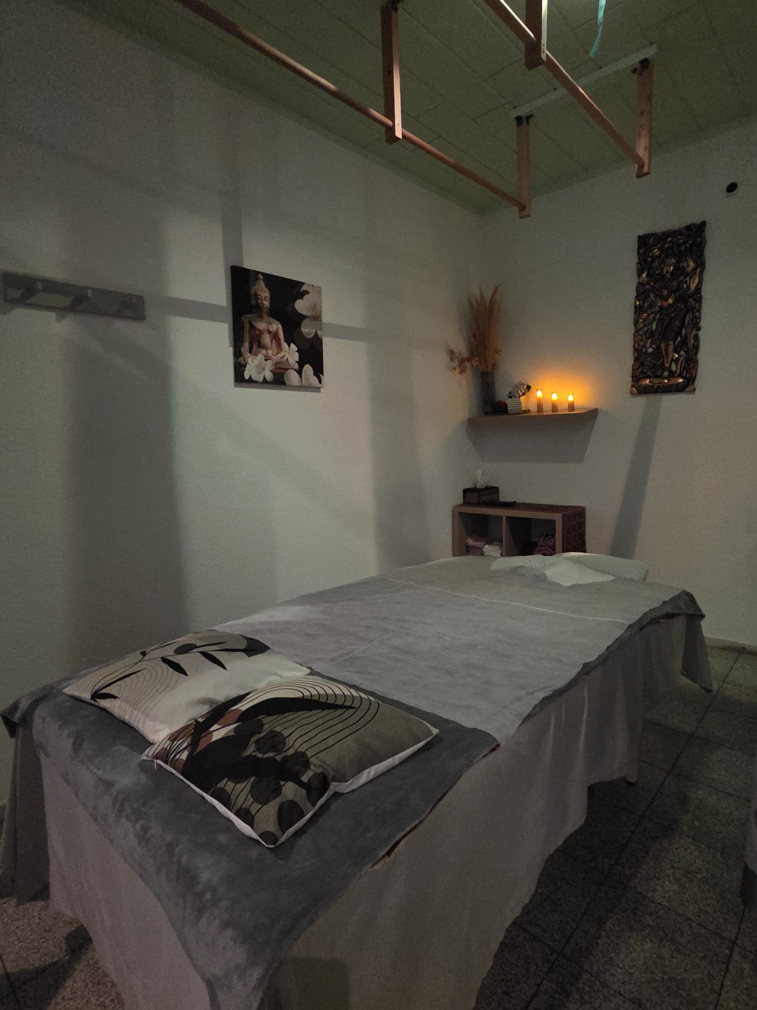 Innenraum des Studios Orchidee Thai Massagen